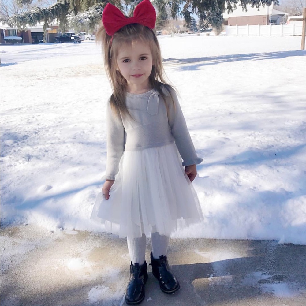 Gray sweater & white Tutu dress boutique brand 3T